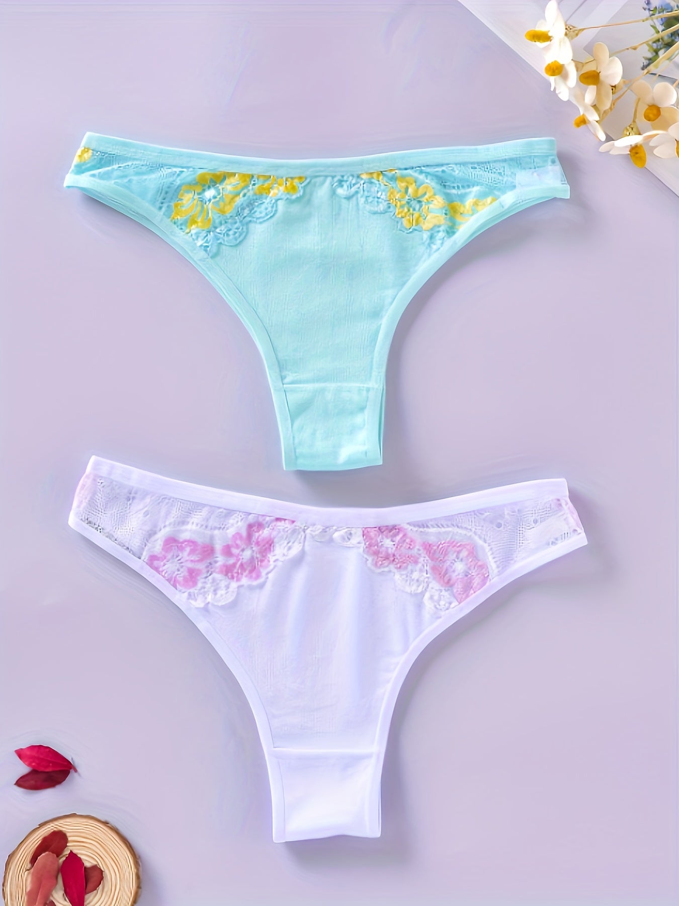 2pcs Lace Thongs Soft & Comfy Stretchy Panties Women's Lingerie