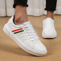 Stripes Pattern Faux Leather Skate Shoes Wear Resistance Non Slip Flat Sneakers