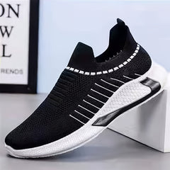 Men's Lightweight Slip On Casual Shoes Outdoor Non slip Sneakers