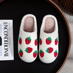 Women's Strawberry Pattern Embroidered Slippers Plush Lined Slip On Shoes
