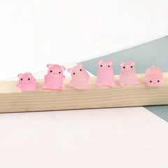 6pcs Glow Dark Piglet Garden Decoration Outdoor Home Holiday Decor
