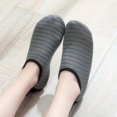 Quick Dry Slip On Elastic Barefoot Water Shoes Non Slip Lightweight Comfortable
