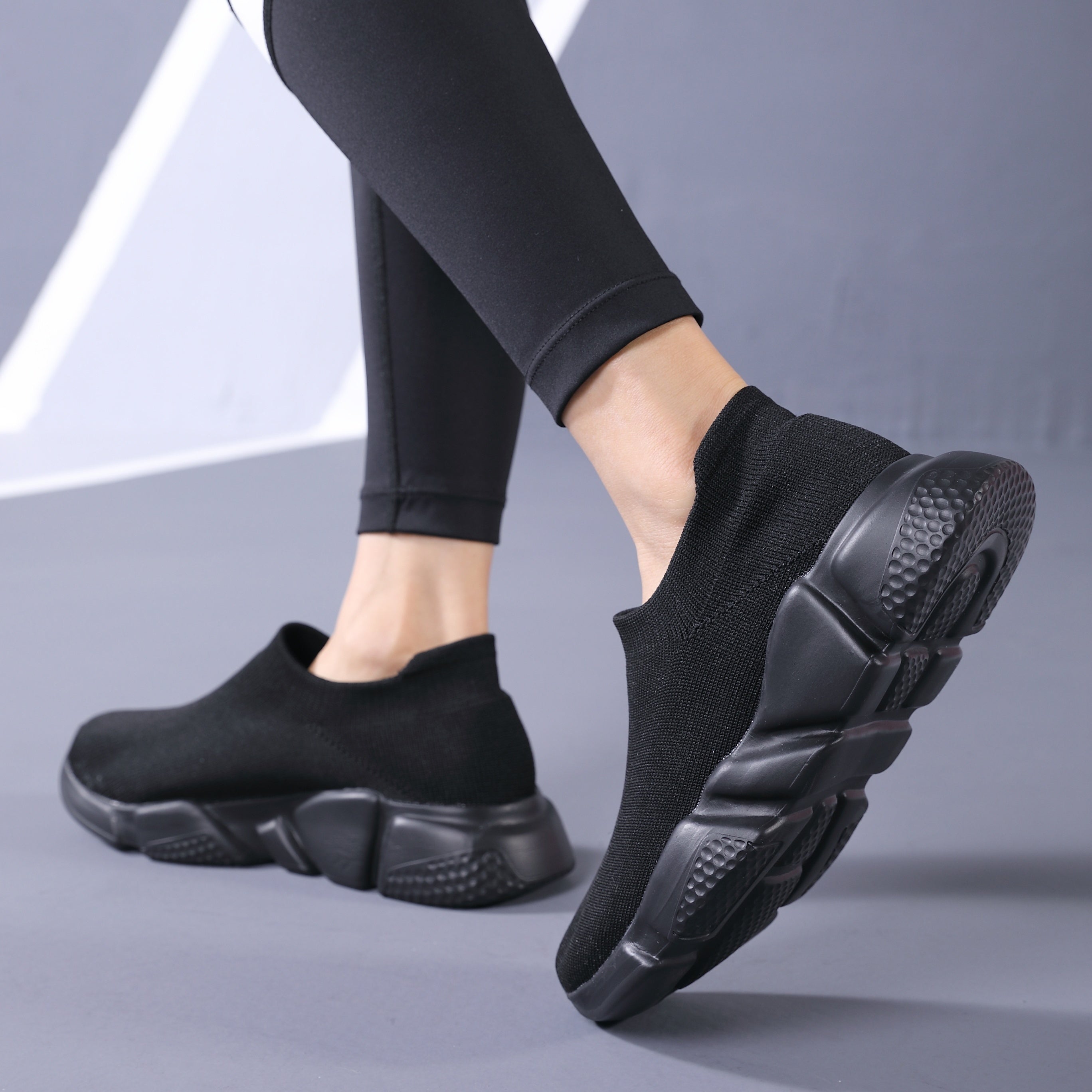Breathable Chunky Sneakers Women Anti Slip Knit Mesh Comfortable Running