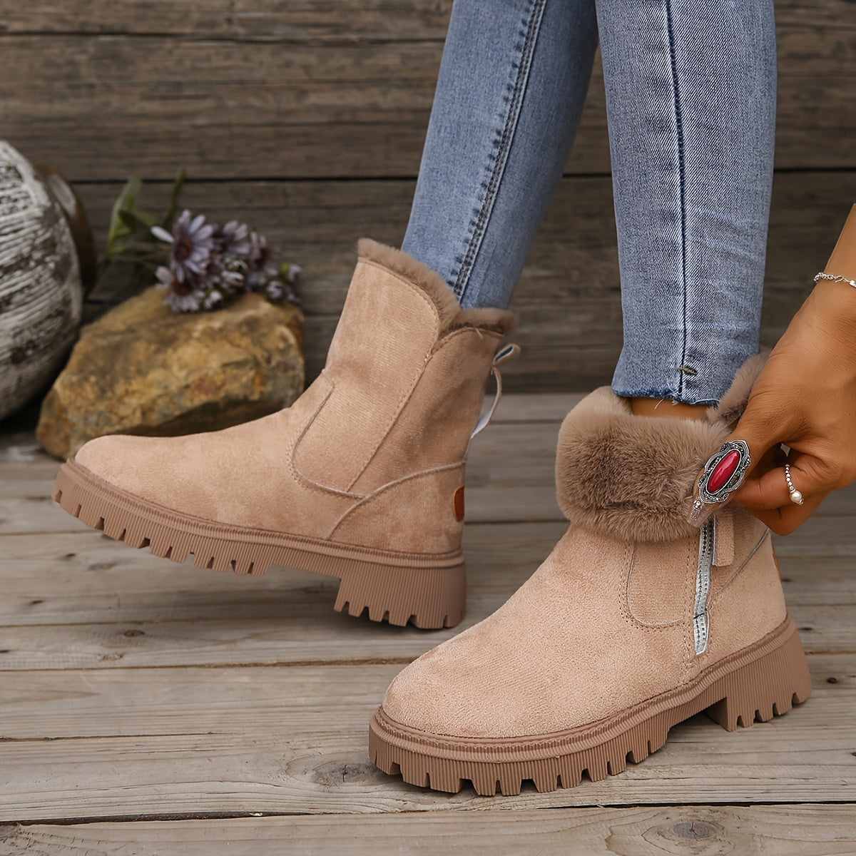 Women's Winter Thickened Warm Snow Boots Comfortable Zipper Snow Boots