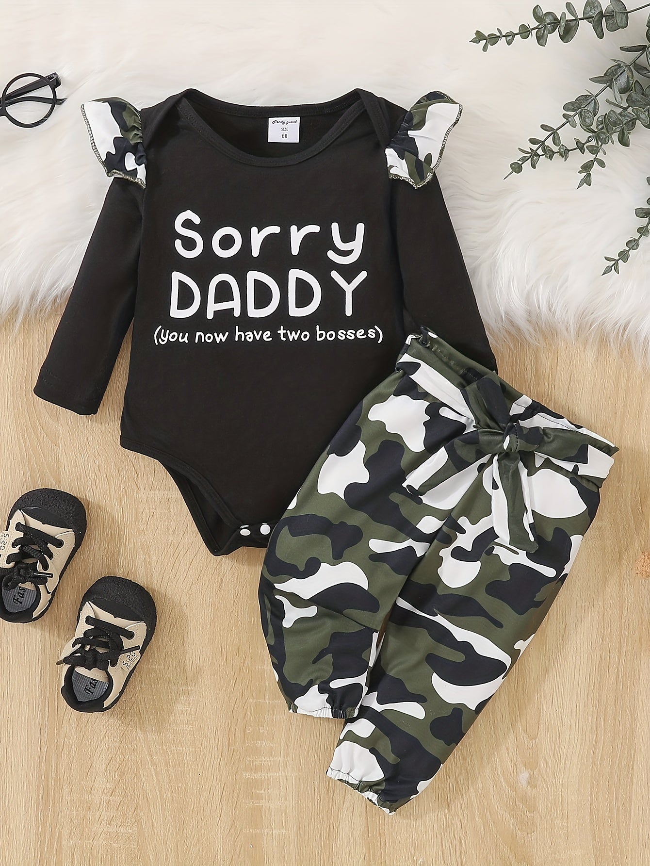 Baby Girls Casual Romper with Sorry DADDY Print & Camouflage Pants Set