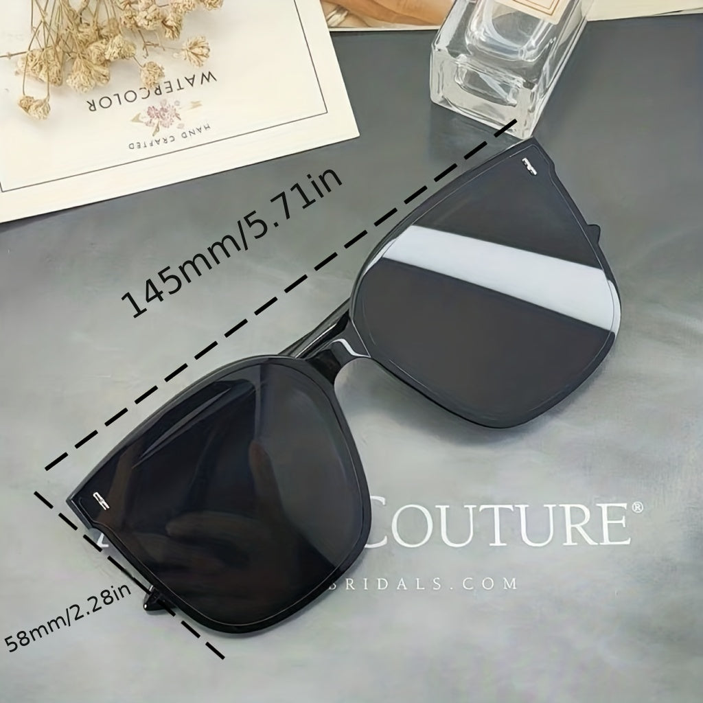 Square Rivet Decor Sunglasses Anti Glare UV400