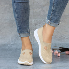 Knitted Sports Shoes Low Top Slip On Flat Walking Shoes
