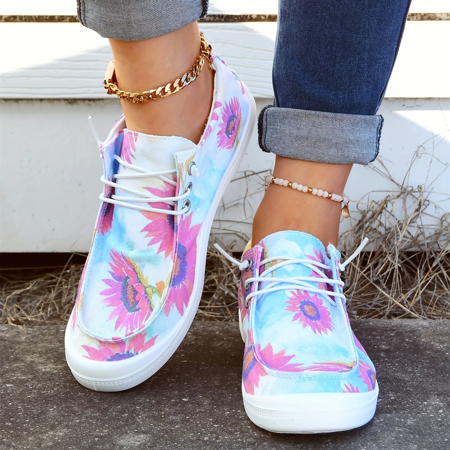Women's Canvas Low Top Slip On Shoes
