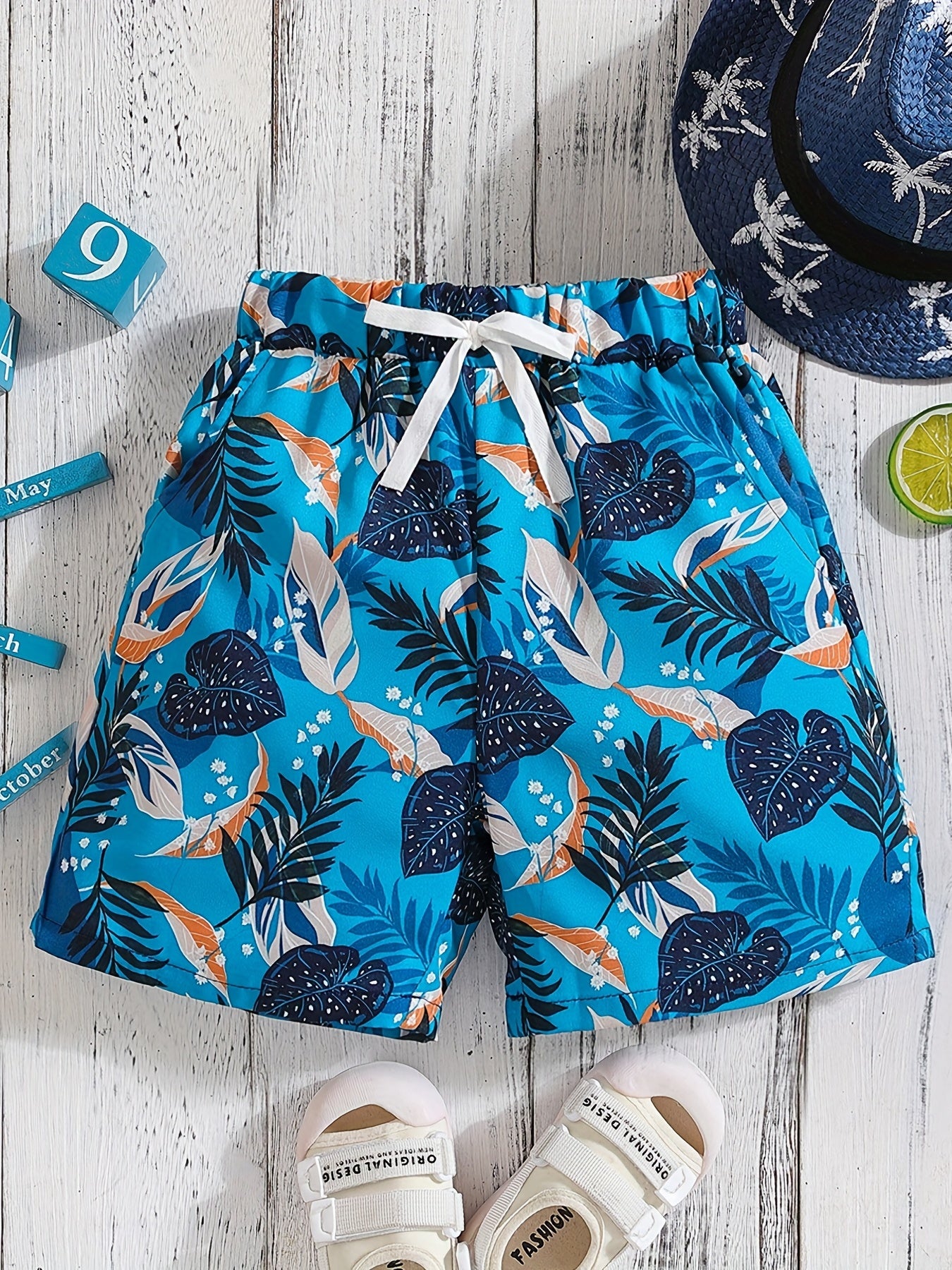 Boys Leaf Print Casual Shorts for Vacation Beach Kids Summer Clothes