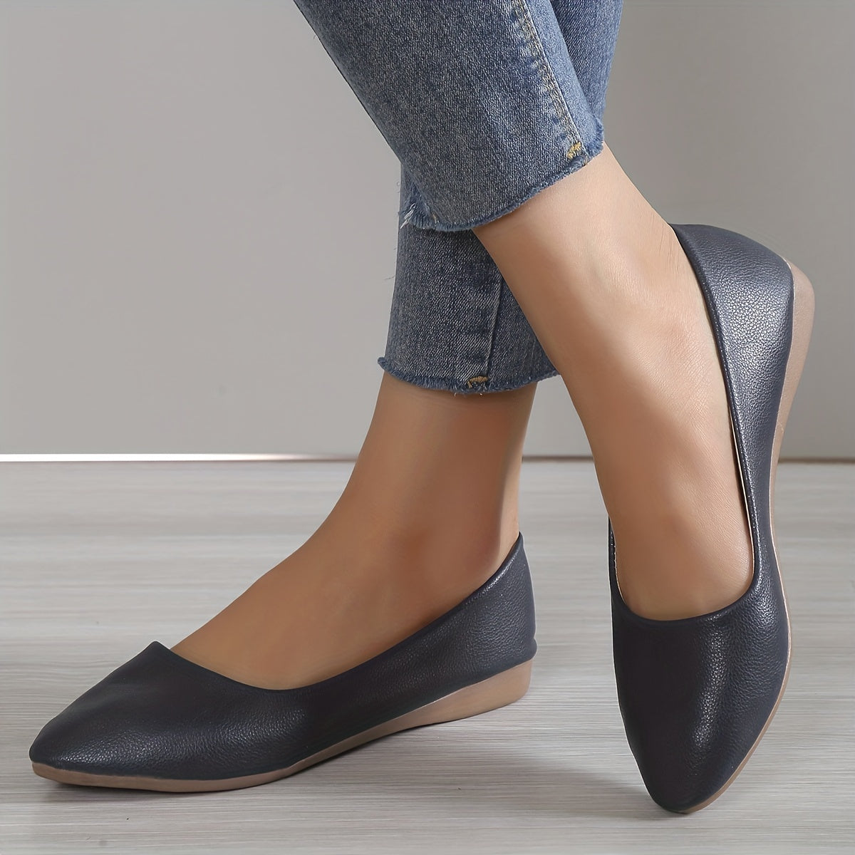 Women's Pointed Toe Flat Shoes Soft Sole Casual Ballet Flats