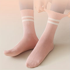 Professional Non slip Mid Tube Yoga Socks With Grips
