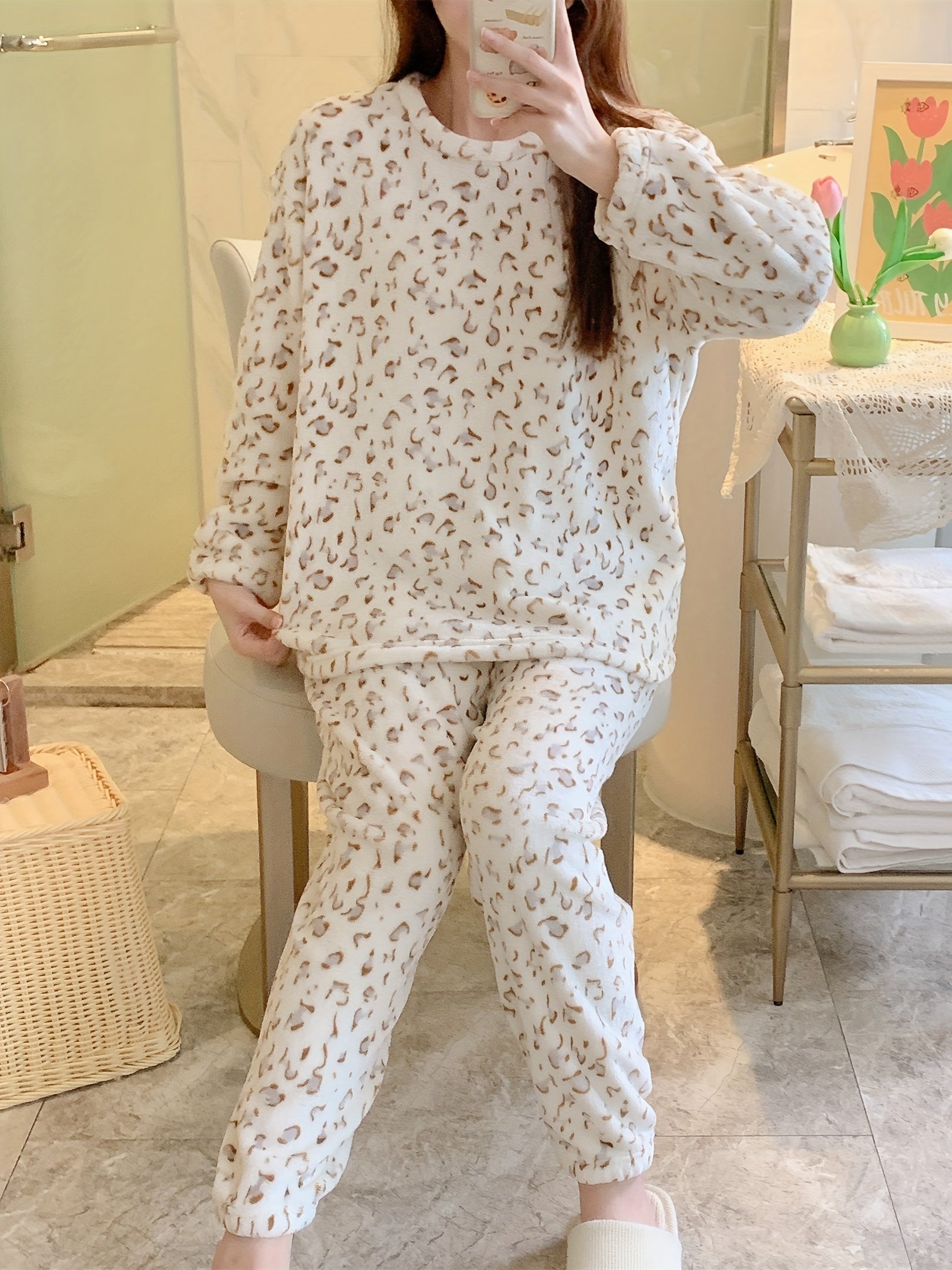 Leopard Print Lounge Set Crew Neck Top & Pants Women's Loungewear