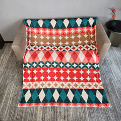 Christmas Pattern Flannel Warm Blanket Soft & Comfortable for Office Sofa Nap