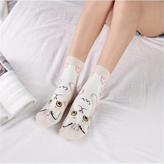5 Pairs Cartoon Cat Print Socks Women's Stockings & Hosiery