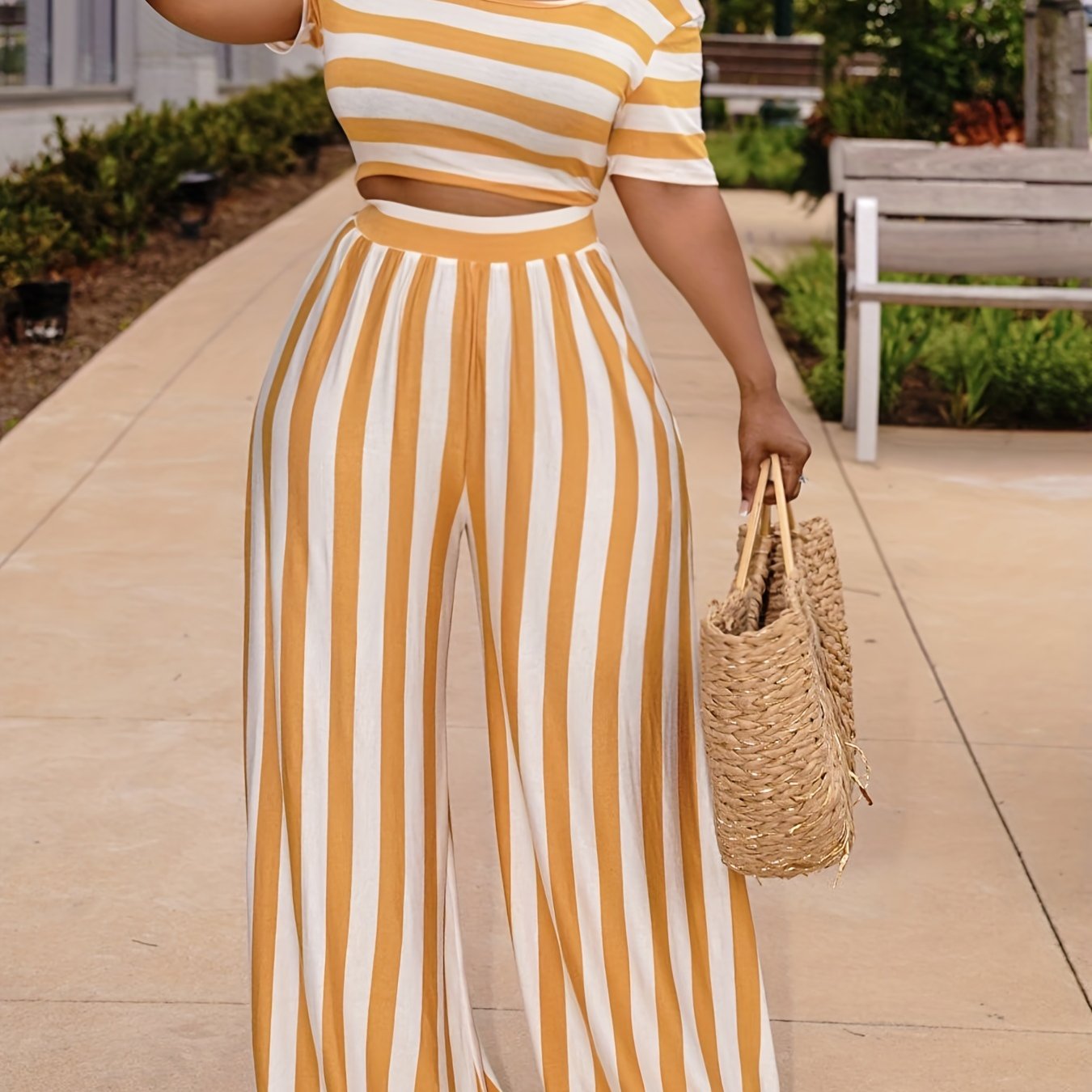 Striped Two Piece Set Short Sleeve Crop Top & Wide Leg Pants Women's Outfit