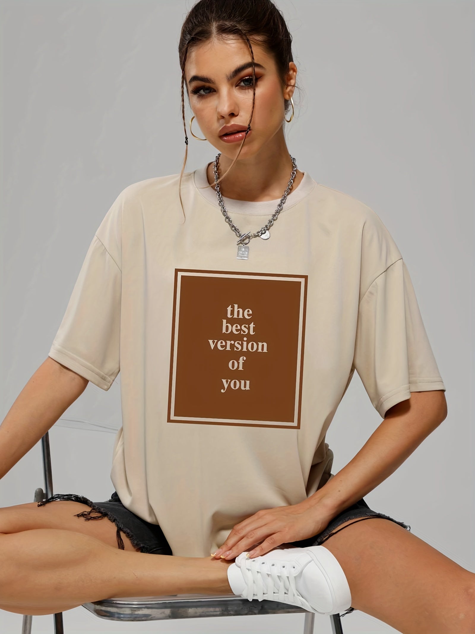 Letter Print Crew Neck Short Sleeve Women's Sports Tee
