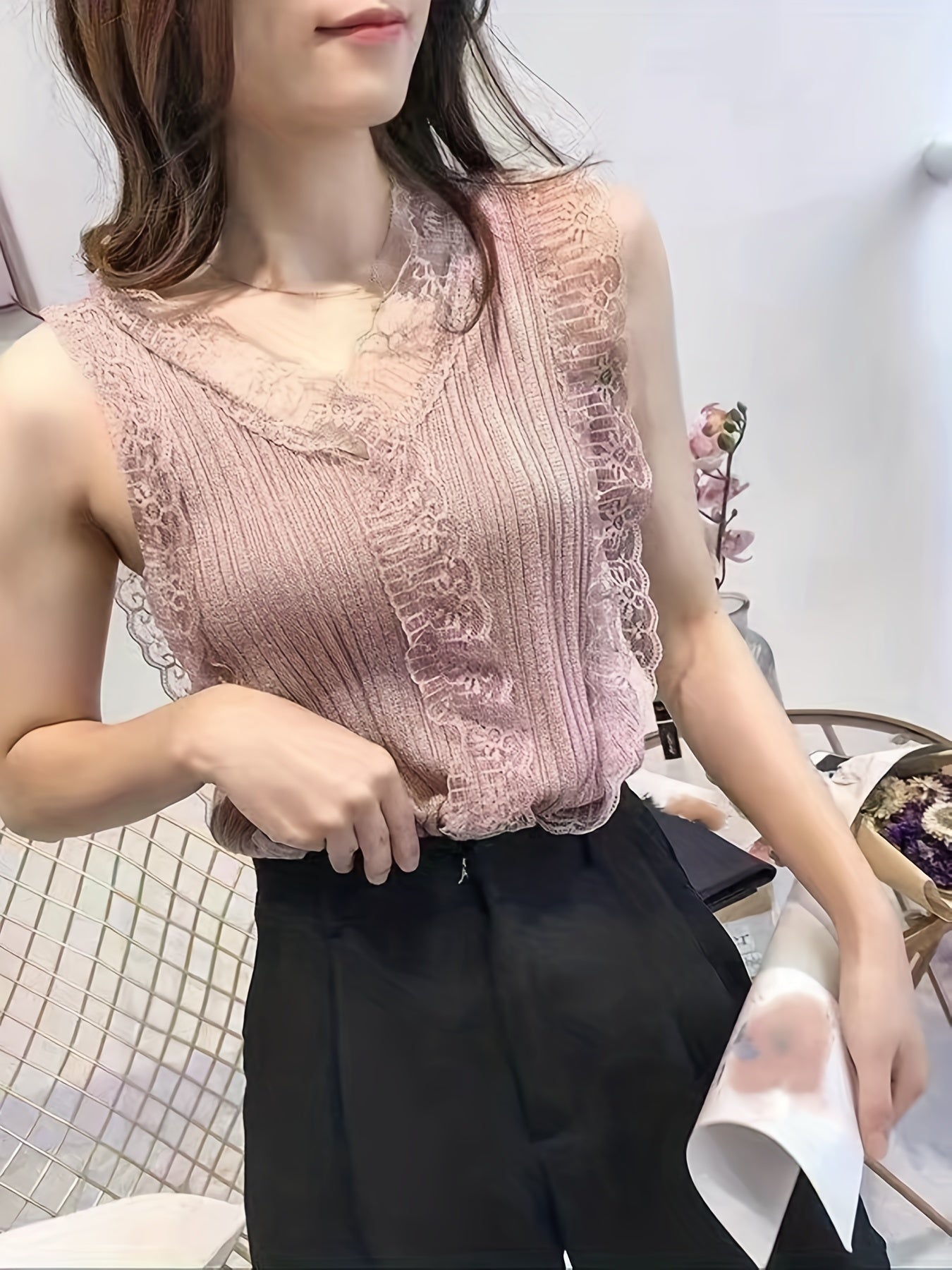 Lace Trim V Neck Tank Top Sleeveless Summer Casual Women's Clothing