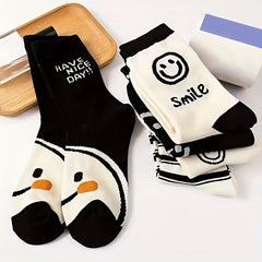 5 Pairs Smile Print Socks Women's Stockings & Hosiery