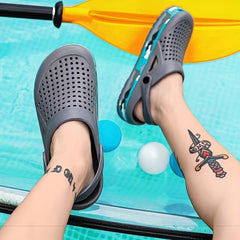 Men's Clogs Closed Toe Sandals Soft Sole Walking Shoes