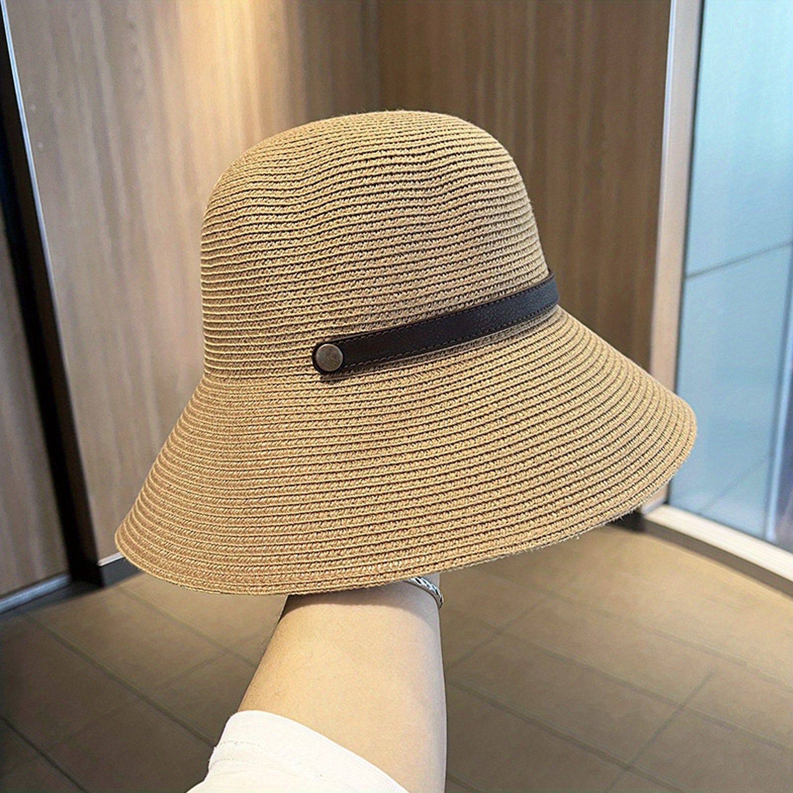 Foldable Straw Sun Hat Wide Brim UV Protection Bucket Hat for Women