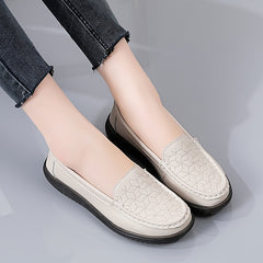 Women's Soft Sole Flat Loafers Non Slip Slip On Shoes