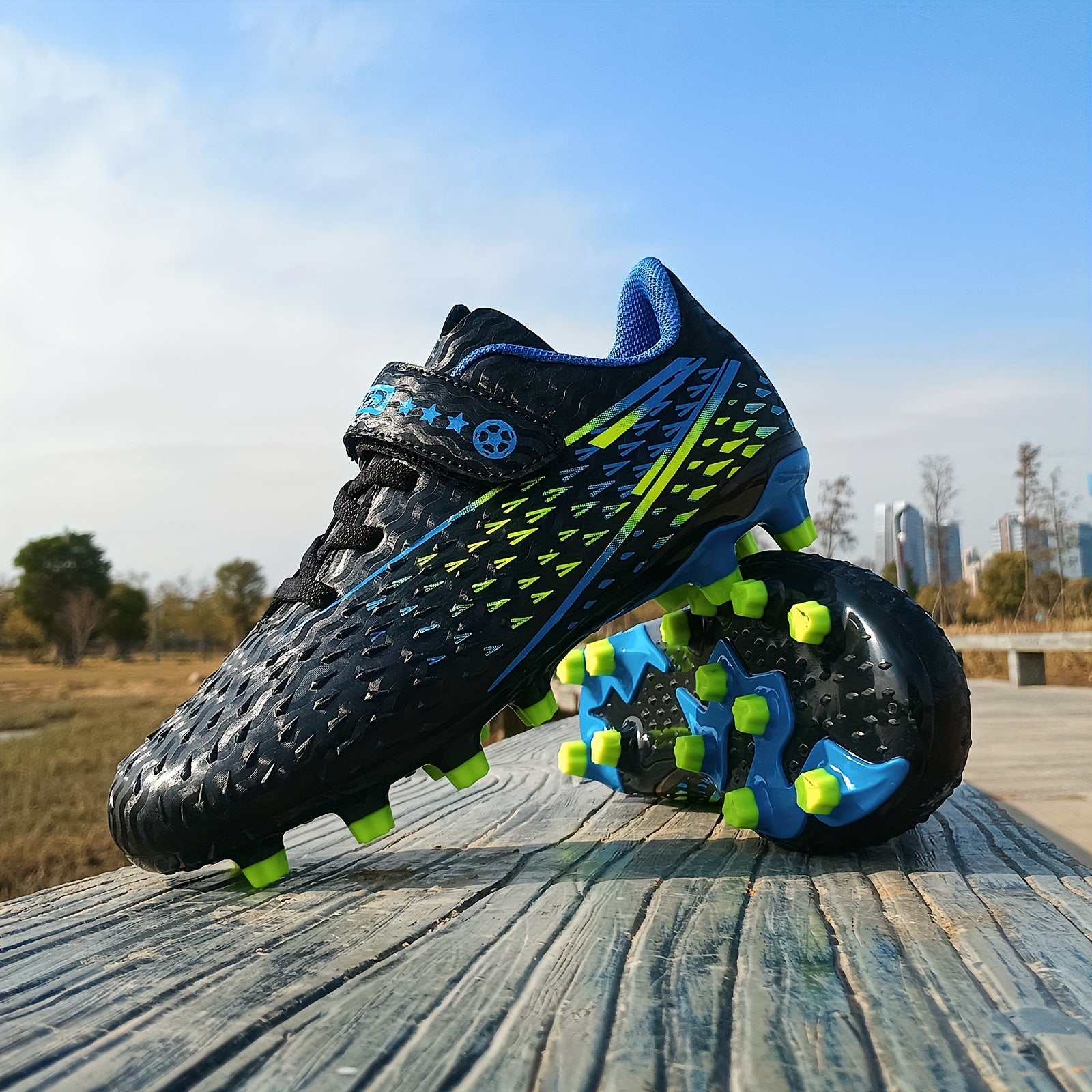 Boys' Spiked Non Slip Soccer Cleats - Professional Outdoor Football Shoes