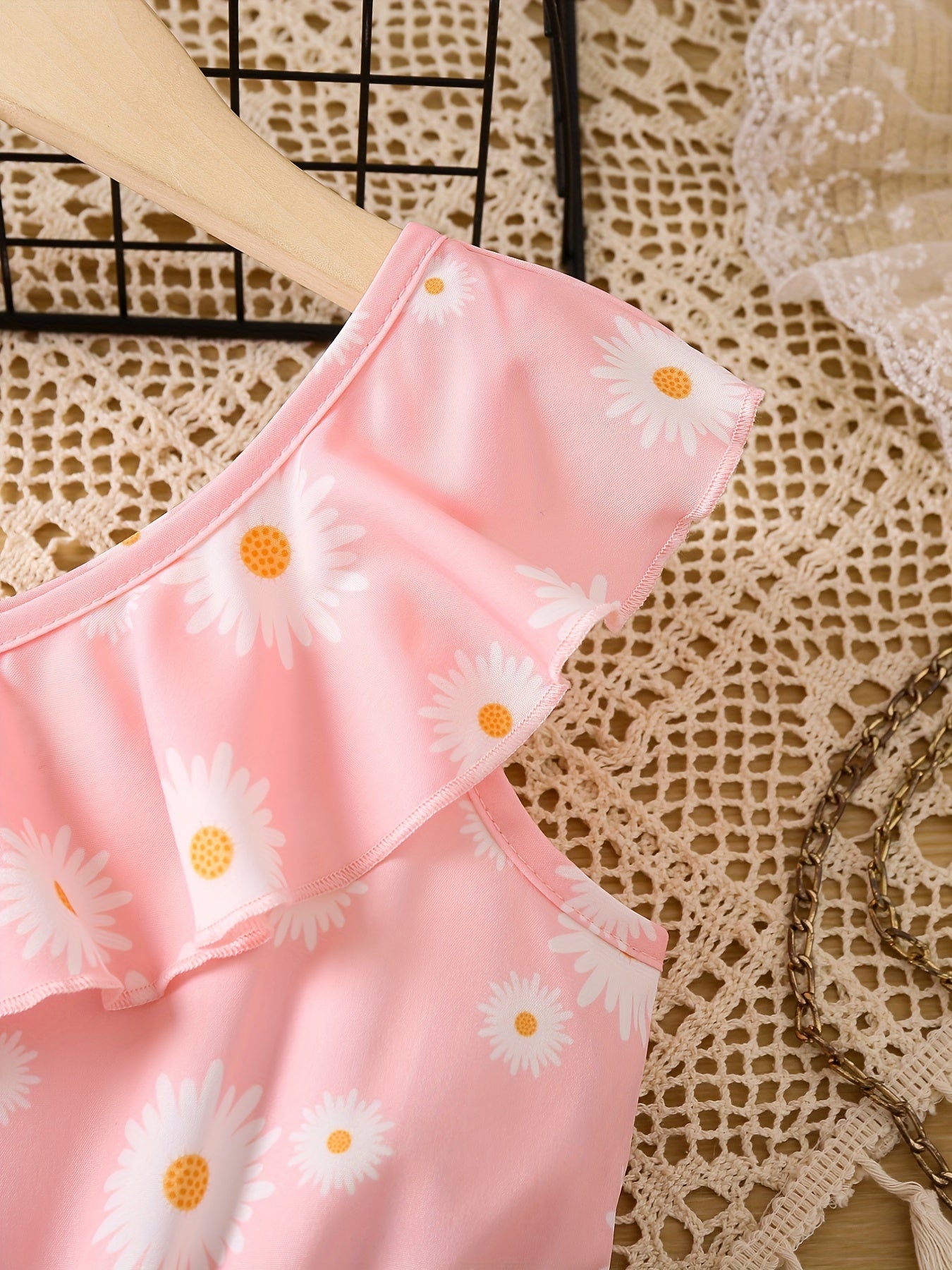 Toddler Girls Daisy Graphic Ruffle Trim Rompers
