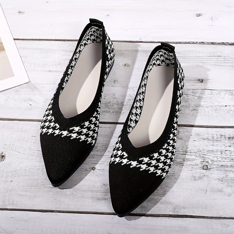 Women's Breathable Knit Flat Shoes Lightweight Closed Toe Slip On Shoes