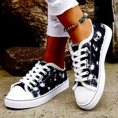 Women's Skull Pattern Lace Up Low Round Toe Lightweight Shoes