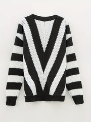 Chevron Print Eyelet Embroidery V Neck Sweater