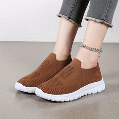 Women's Argyle Pattern Slip-On Running Shoes