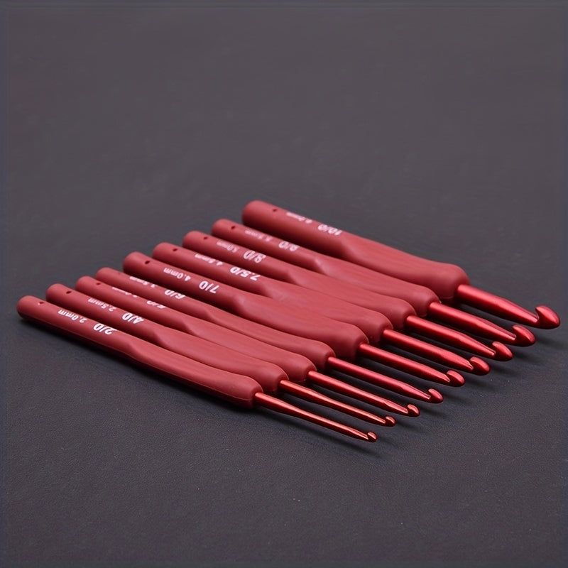 High Coloured Handle Crochet Hook For Arthritic Hands With Stitch Markers