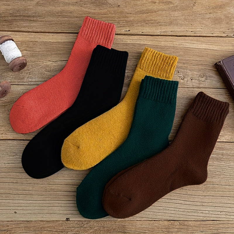 Men's Solid Crew Socks Breathable Comfy Casual Unisex Socks All Seasons