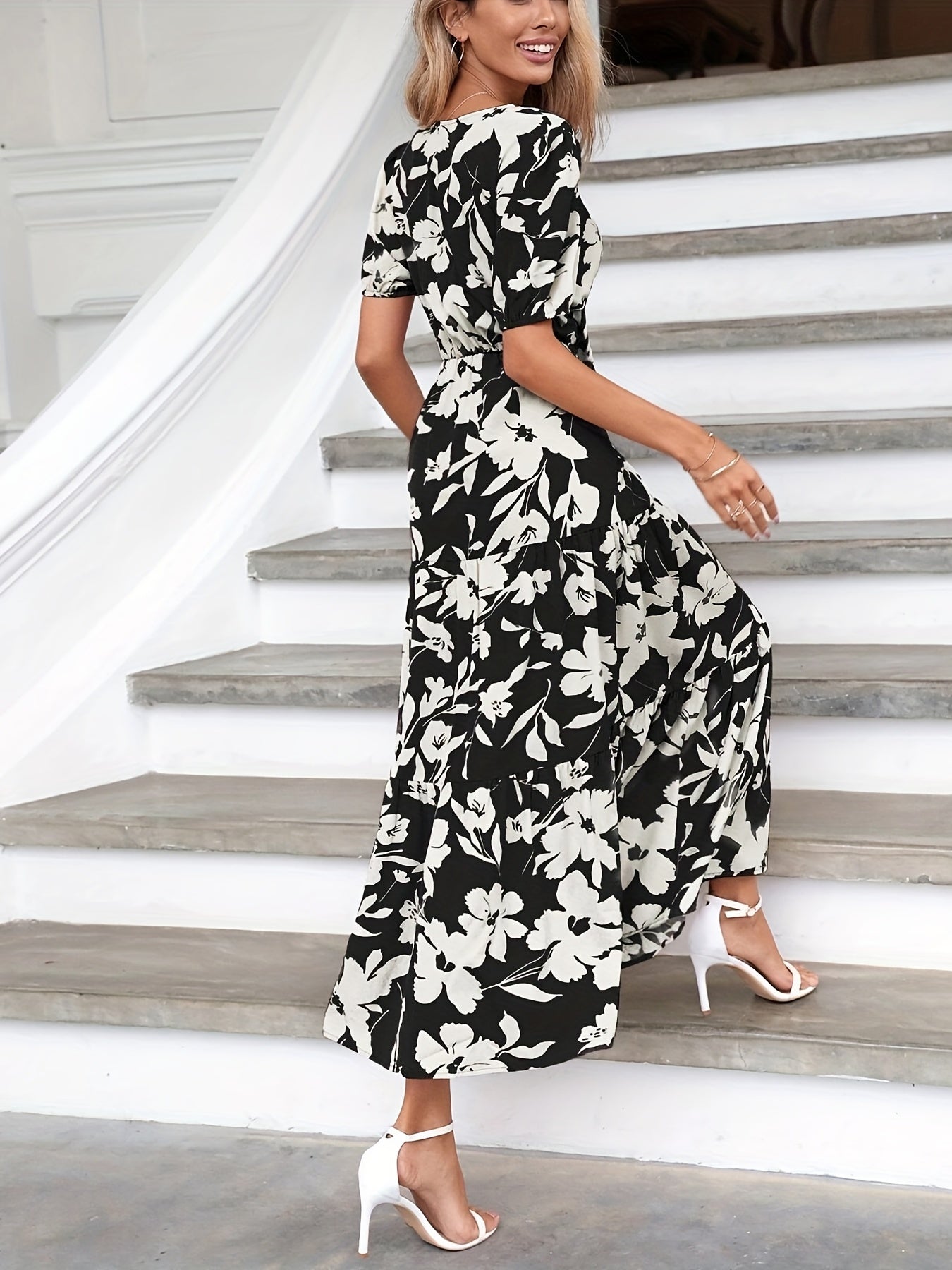 Floral Print Twist Front Dress V Neck Casual Short Sleeve