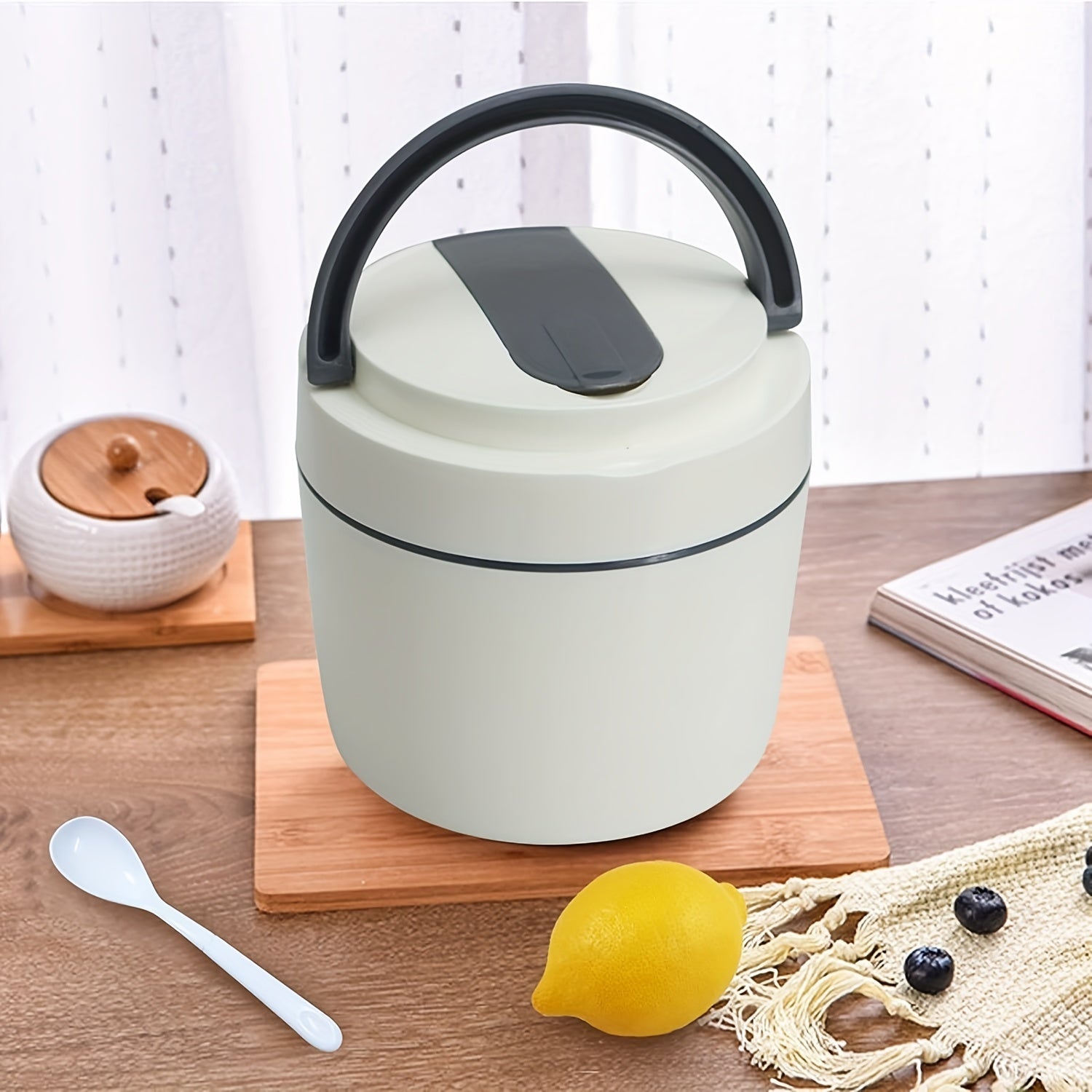 Insulated Oatmeal Cup with Lid Spoon Leak Proof Thermal Container