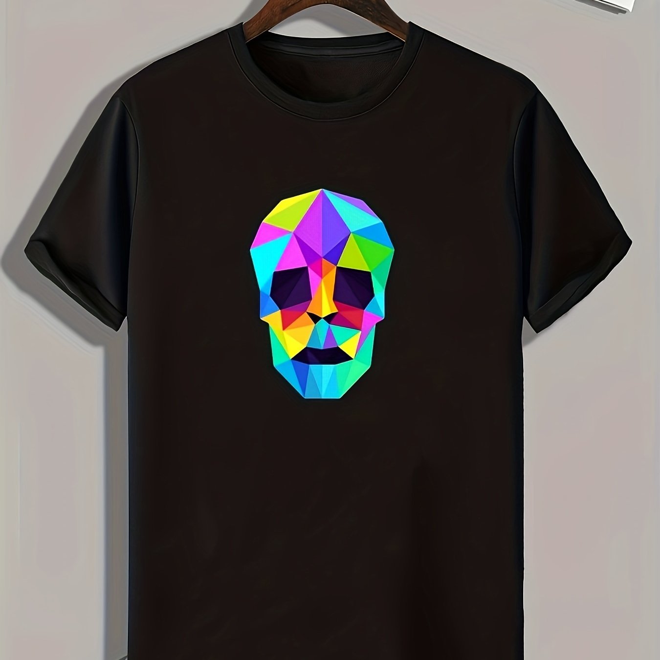 Block Skull Print Men's Graphic T shirt for Summer