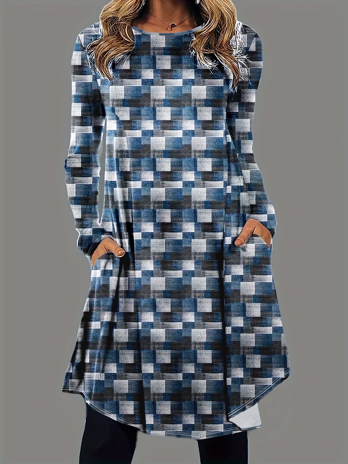 Allover Print Long Sleeve Round Neck Dress With Pockets