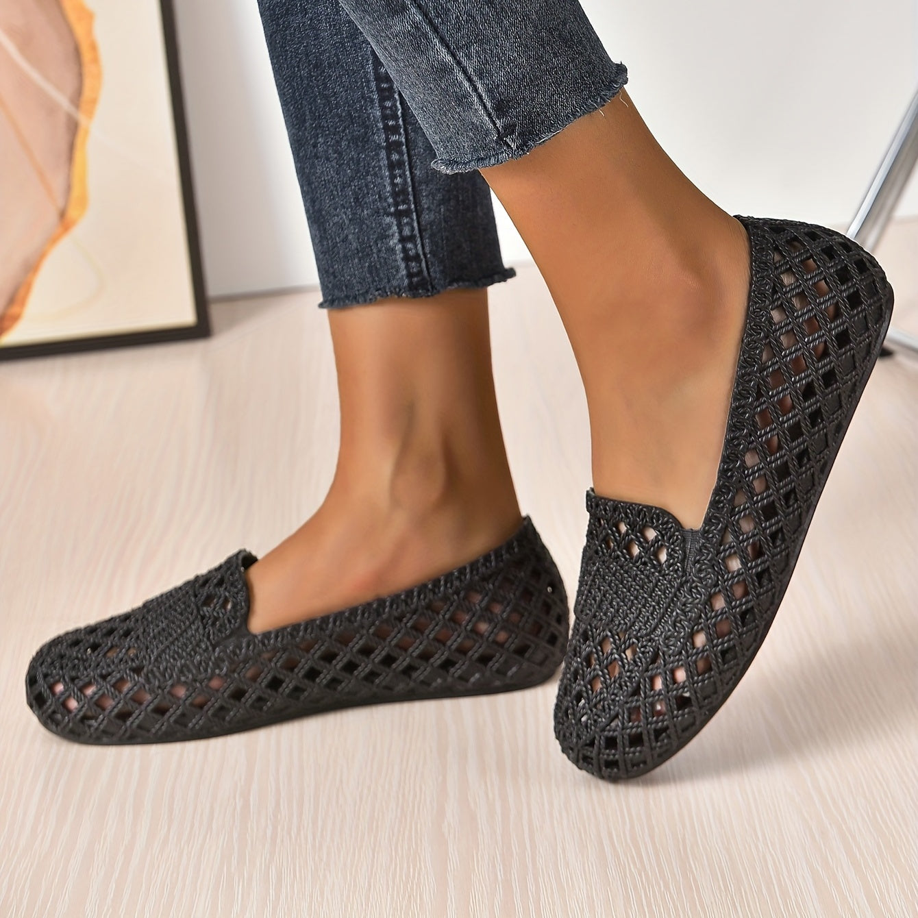 Women's Hollow Out Flat Sandals Close Toe Slip On Shoes Casual Flats