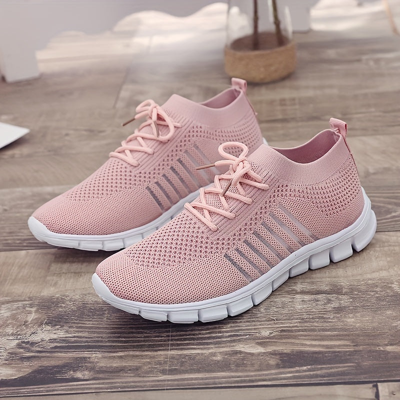 Women's Mesh Sports Shoes Lightweight Low Top Outdoor Travel