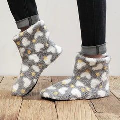 Cozy Heart Pattern House Slippers for Men