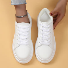 Women's Minimalist Solid Low Top Sneakers