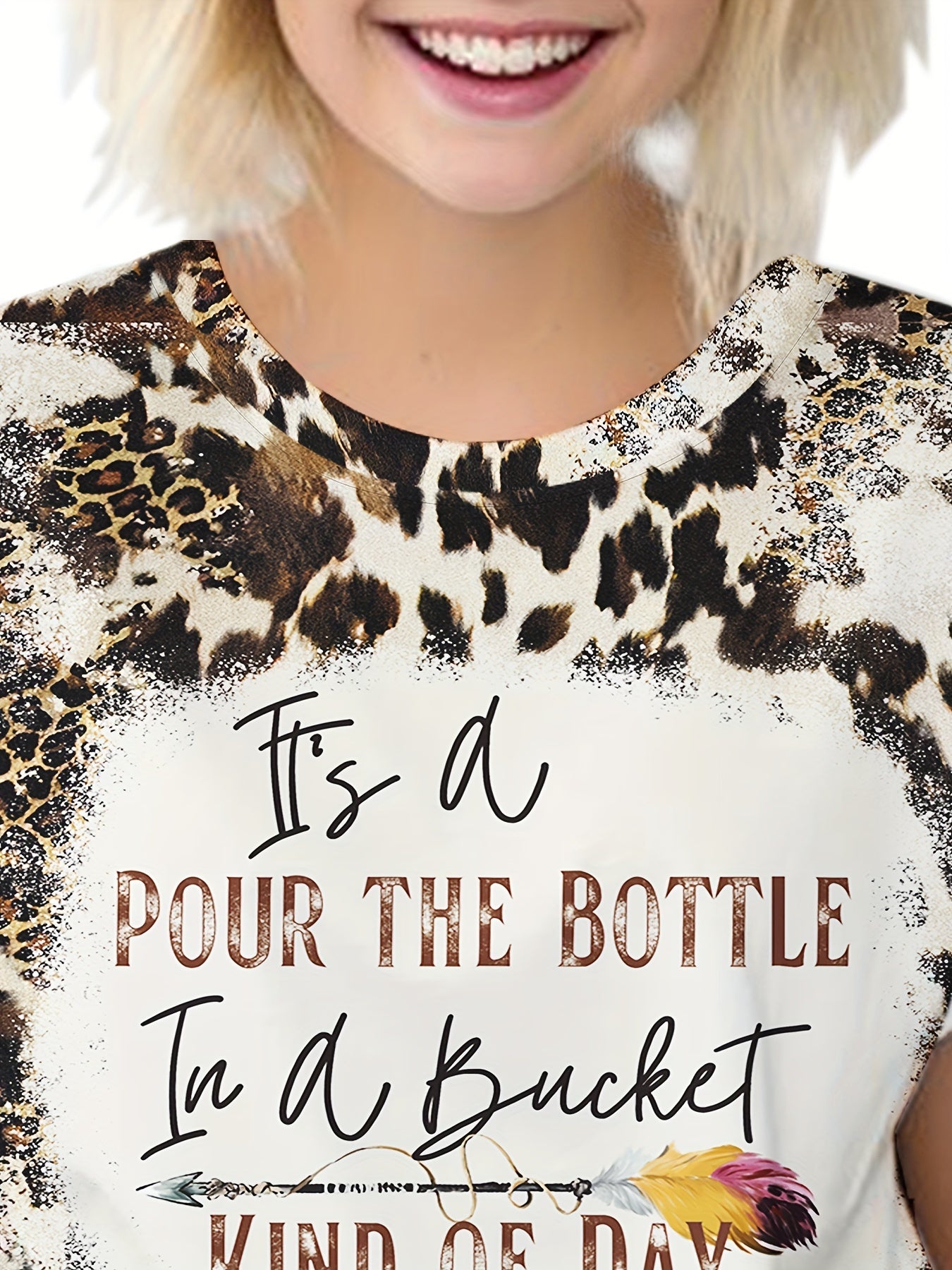 Boho Style Pour the Bottle Print T-shirt for Summer