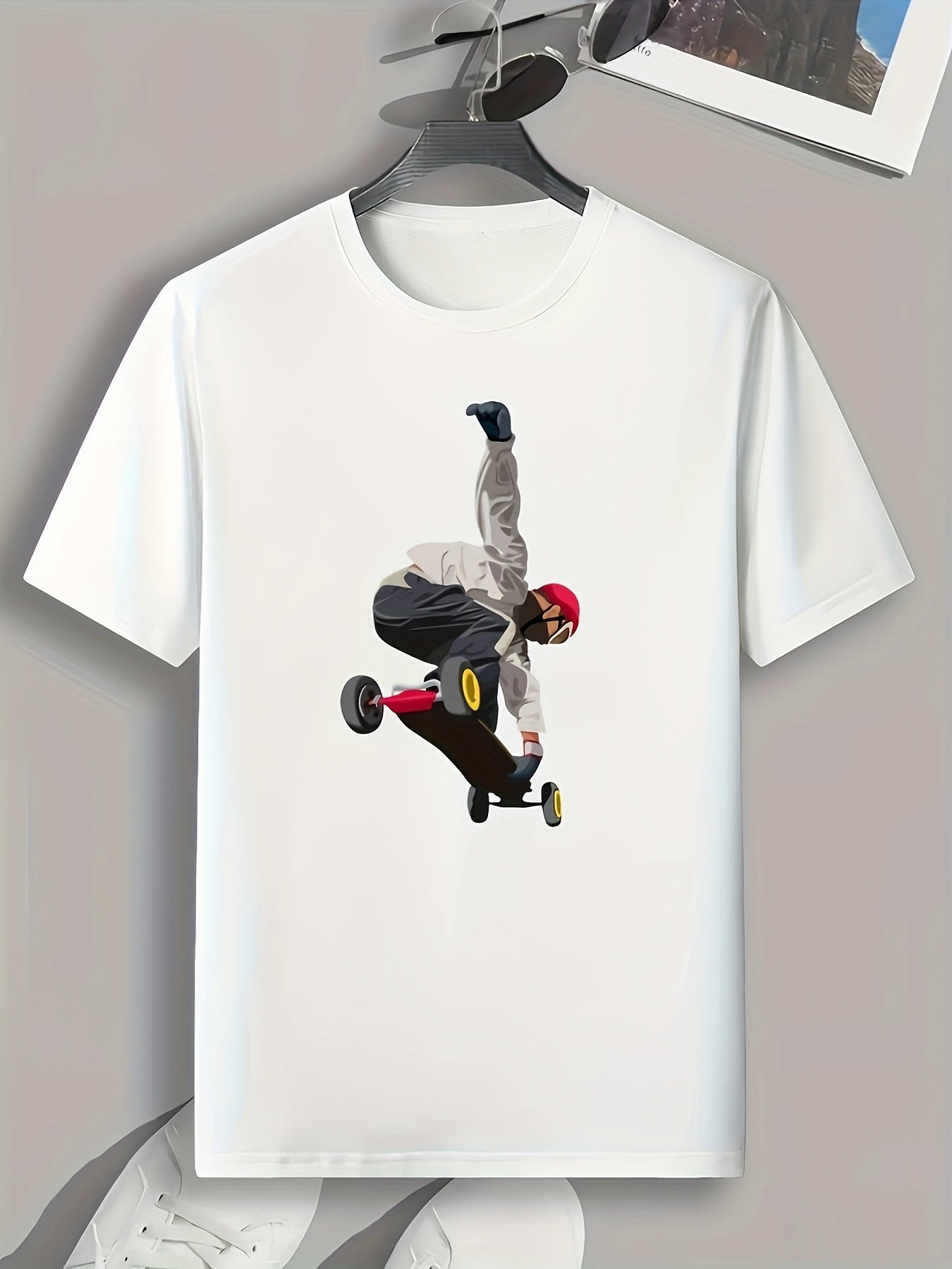 Boy Skateboarding Print Men's Graphic T-shirt for Summer