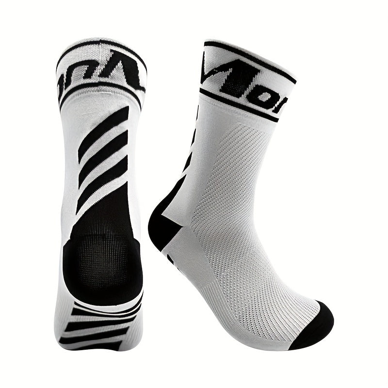 Breathable Cycling Socks Unisex Men Women Mid Calf Sports