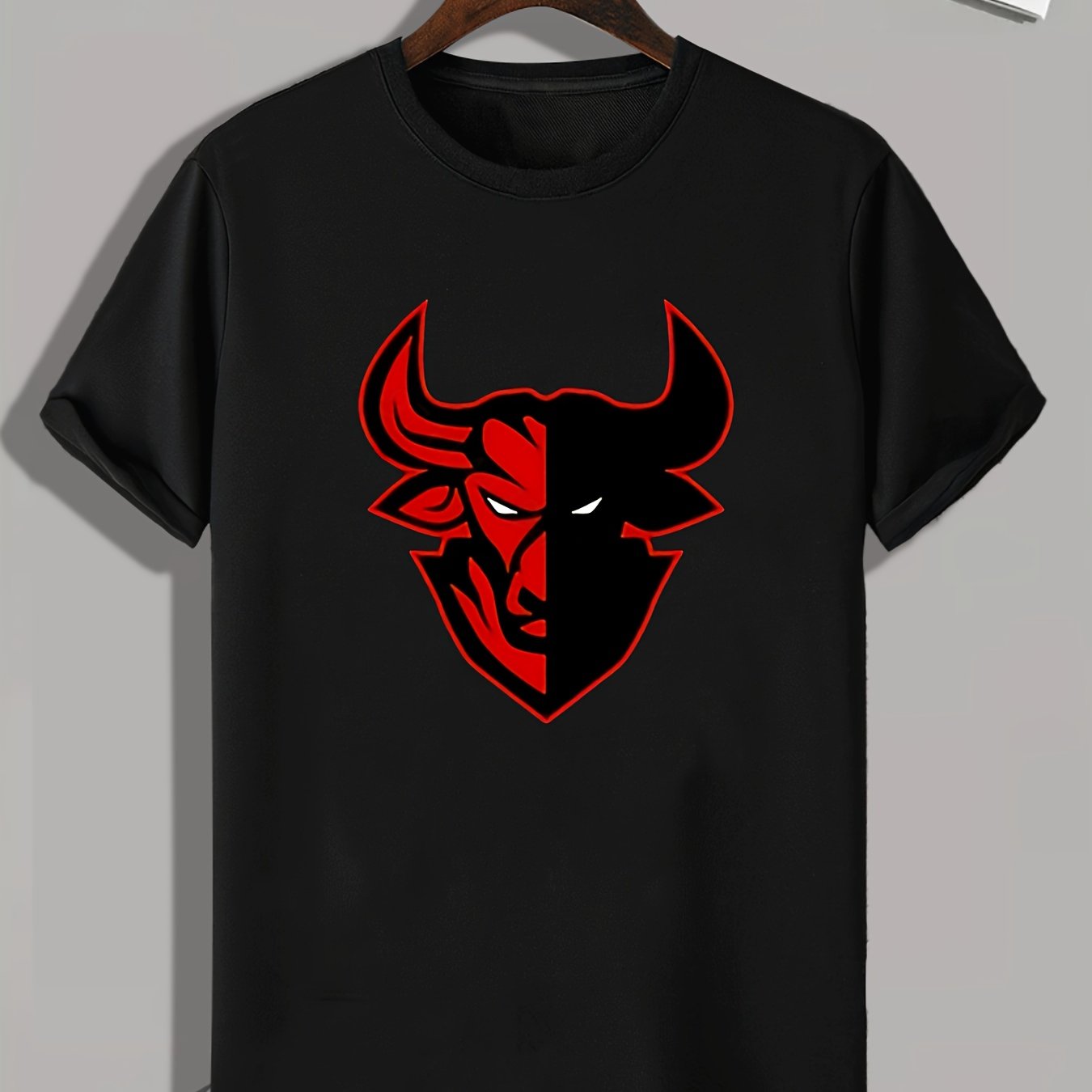 Evil Bull Print Men's Graphic T shirt for Summer