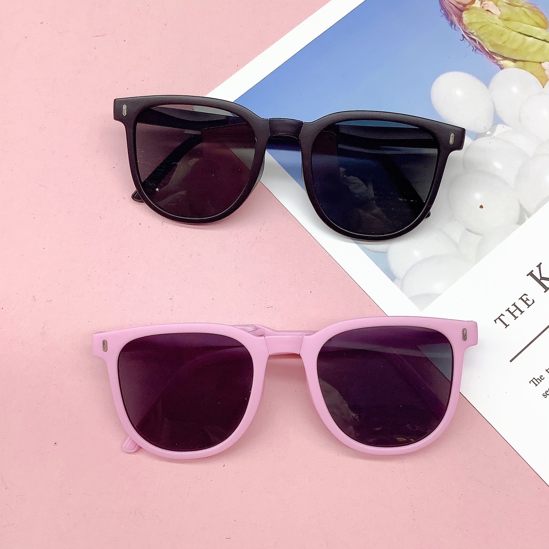 Girl's Square Large Frame Sunglasses for Outdoor Travel