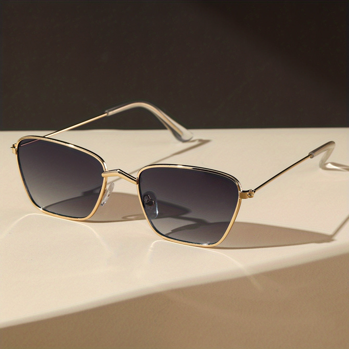 Square Frame Gradient Lens Sunglasses Thin Temple Cat Eye Glasses