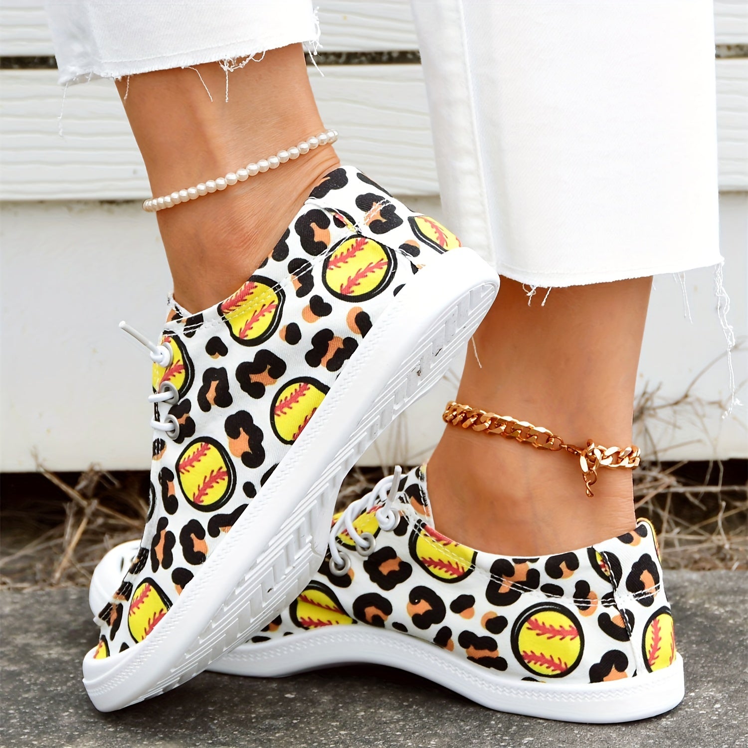 Women's Versatile Leopard Sports Sneakers Lightweight Casual Shoes