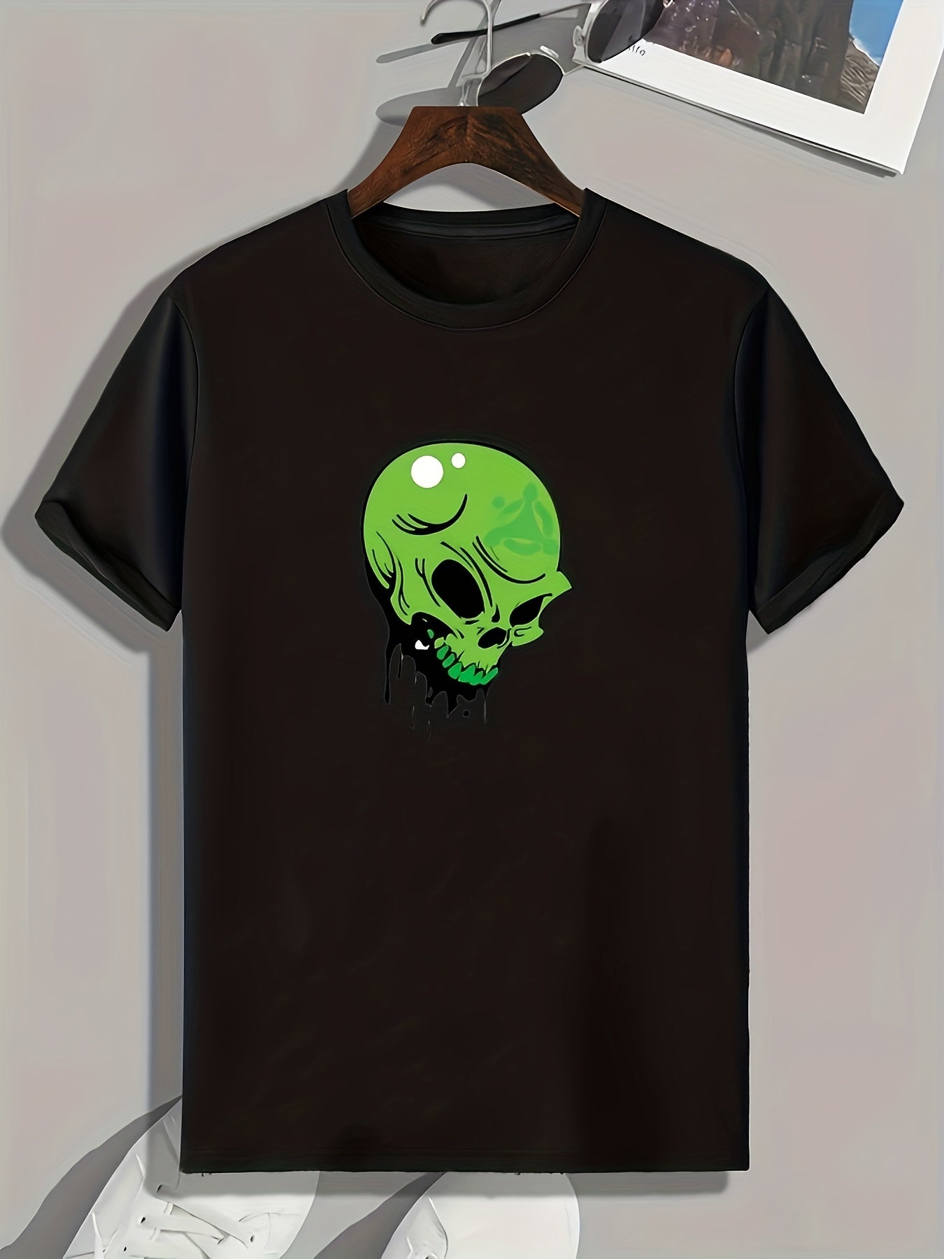 Green Skull Print Men's Comfy T-shirt for Summer