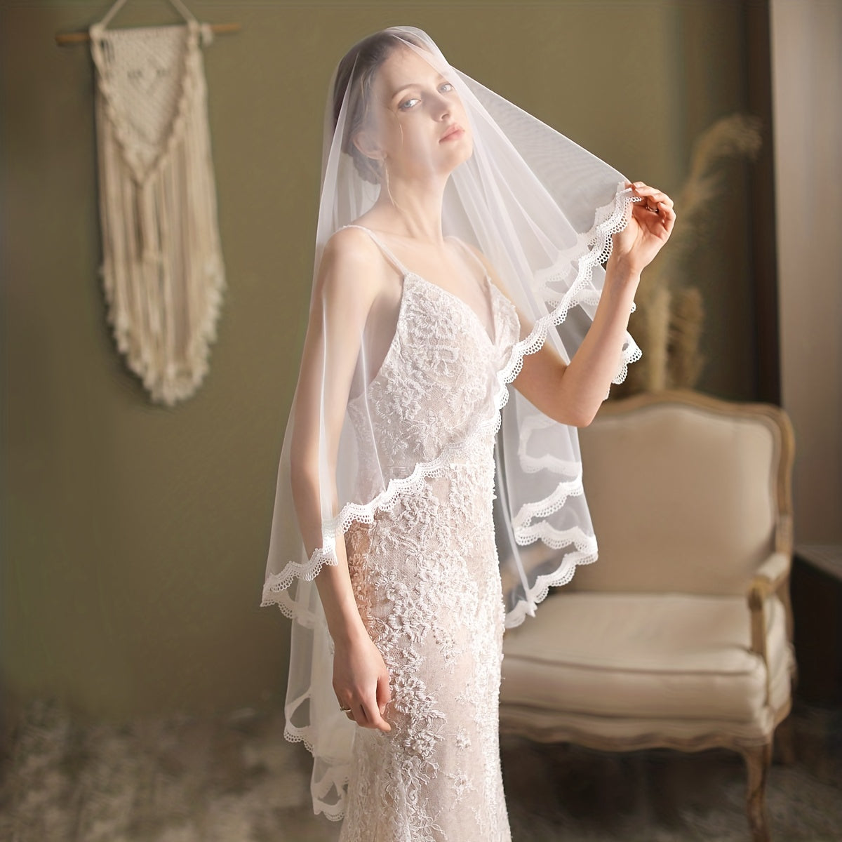 Lace Edge Bridal Veil with Comb Wedding Headwear